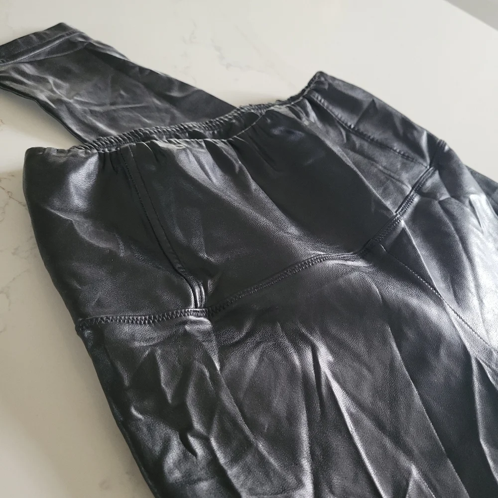 Wilfred Free Daria Pant High-Rise Vegan Leather Faux Black Shiny Leggings Small - Picture 8 of 11